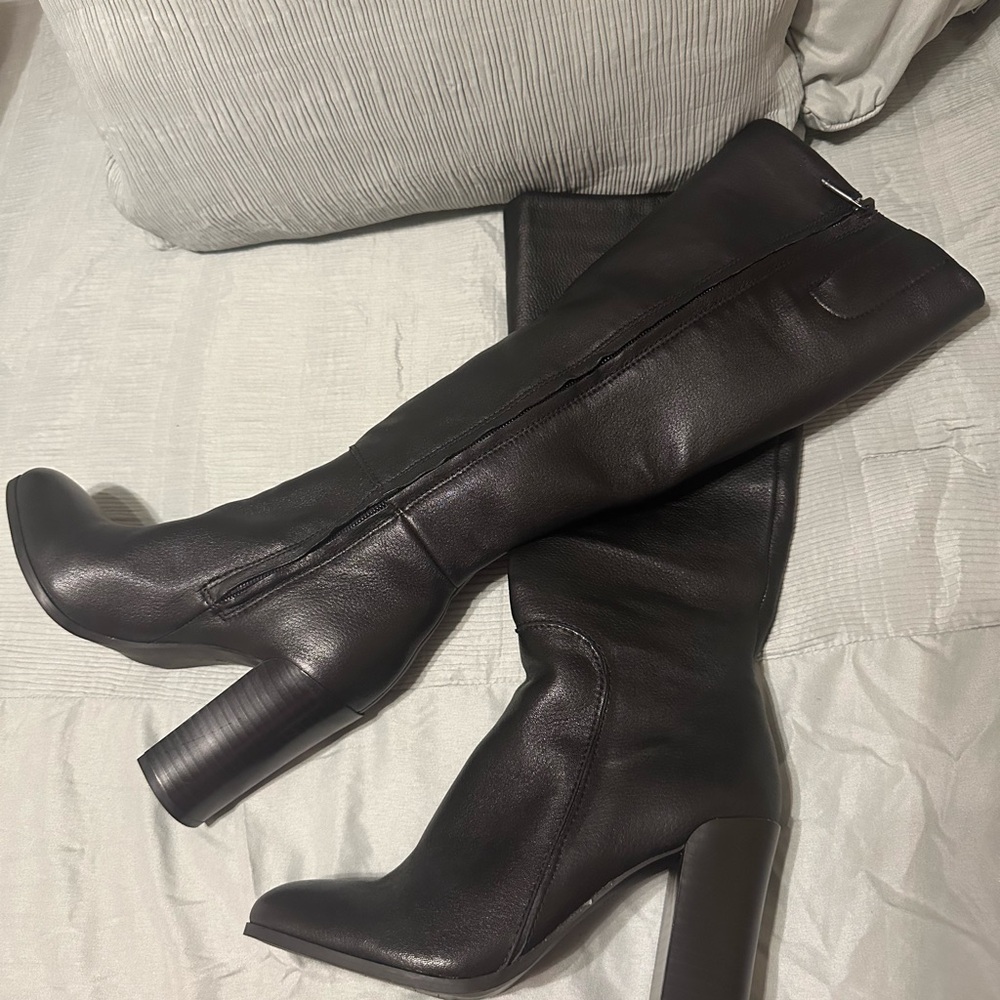 Tall Knee High Boots, wore once. Perfect condition.